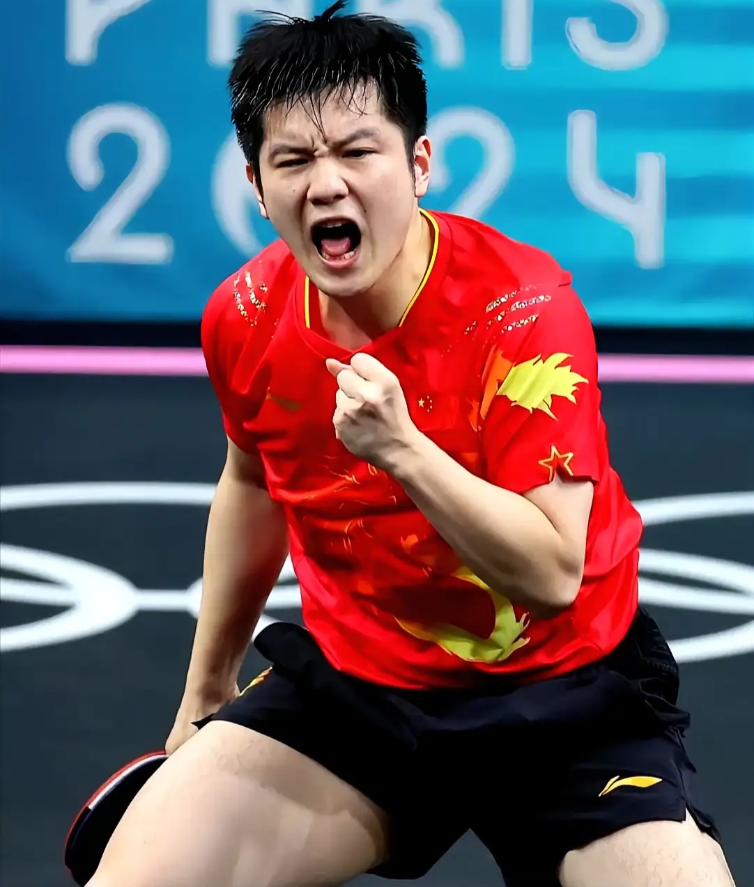 乒乓球球员突破自我，表现堪称完美的简单介绍