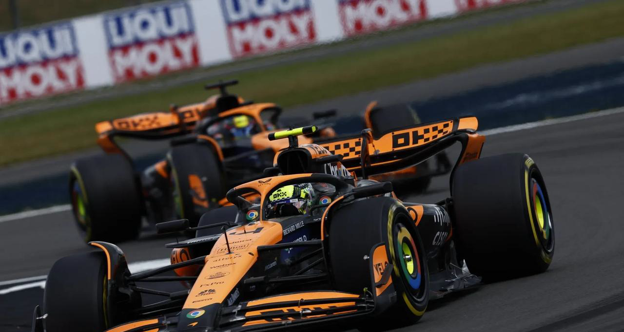 雷诺车队险胜迈凯伦，阿隆索扛起全队