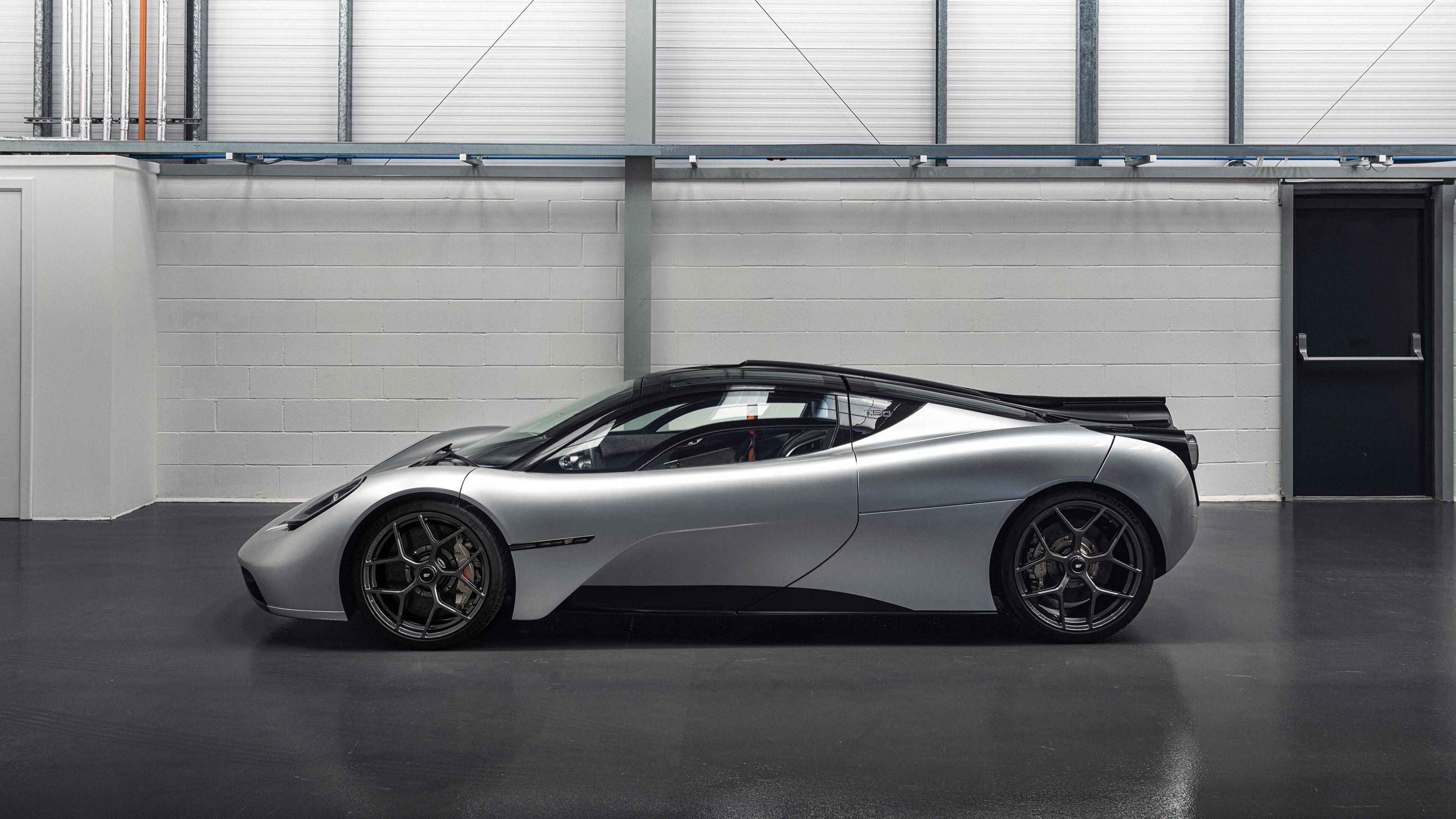 当NBA季后赛遇见贝林厄姆,那个让全场高呼MVP的足球巨星