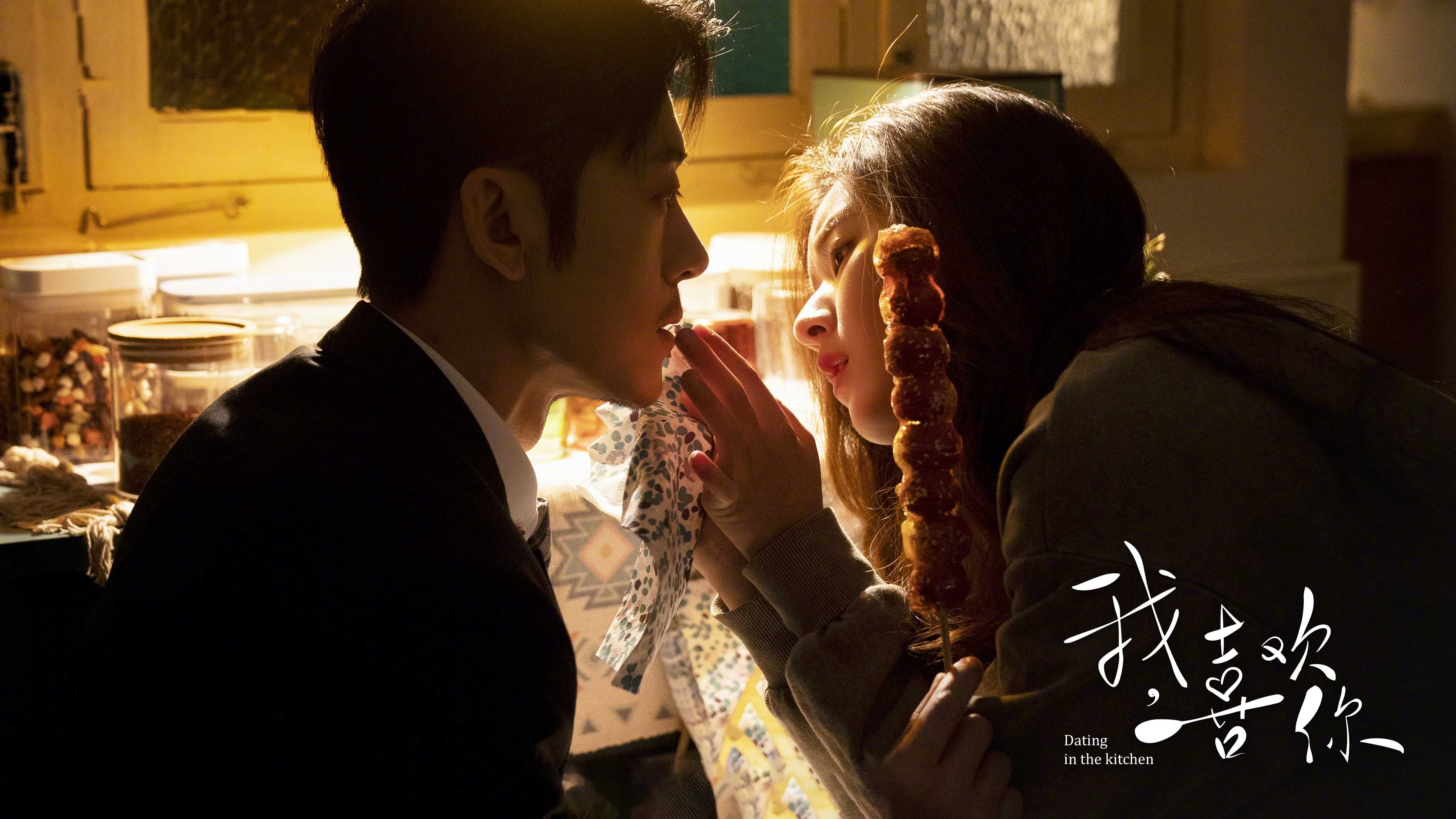 绿茵暗涌,当波斯铁骑遭遇沙漠风暴,谁在终章挥就决胜一笔?弗拉霍维奇式关键先生的跨时空启示