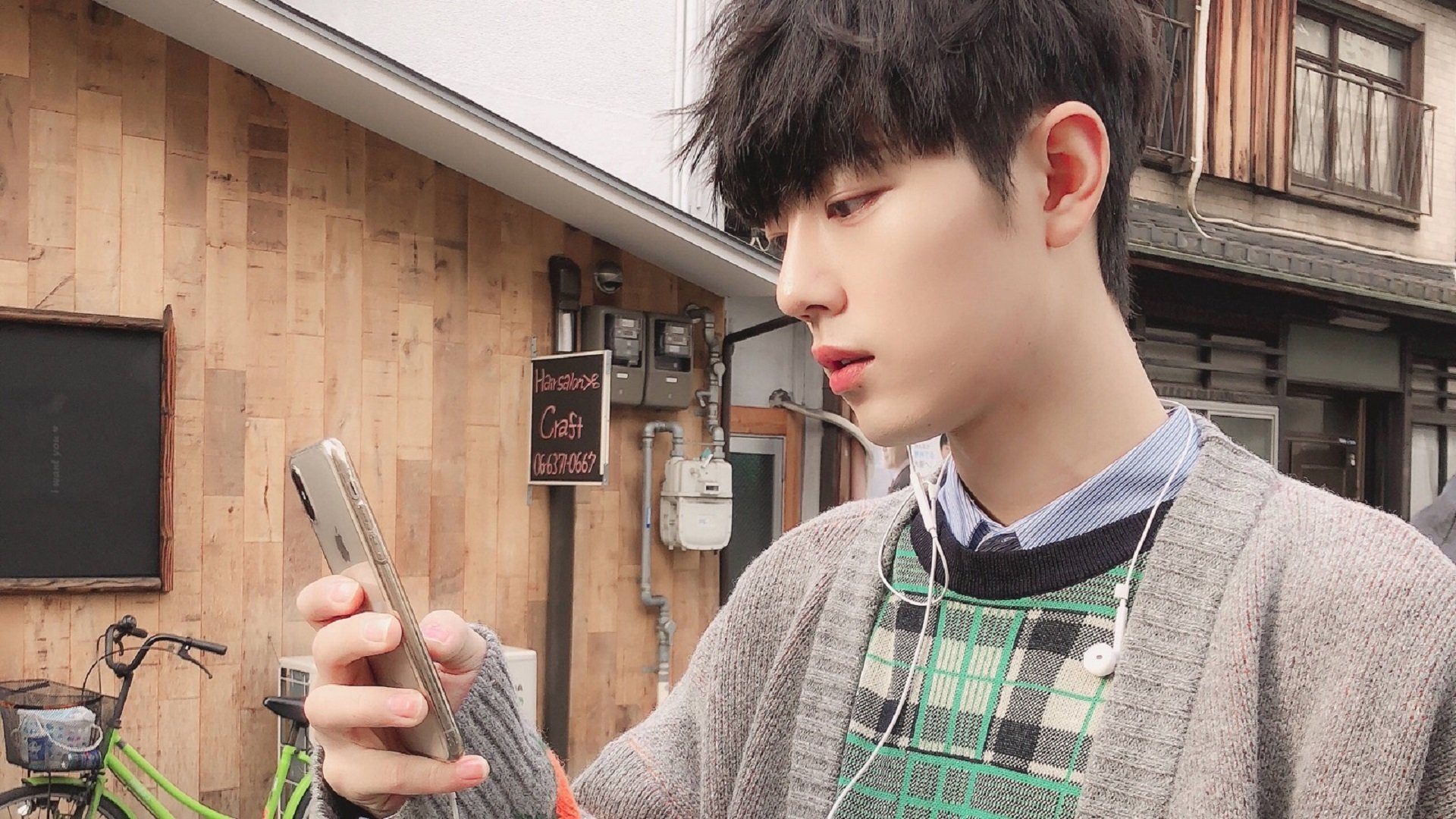 跨越绿茵的爱心，AC米兰传奇队VS阿尔及利亚明星队，京多安制胜球点亮希望